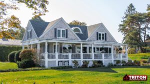 a two story home that has a crawl space beneath the home