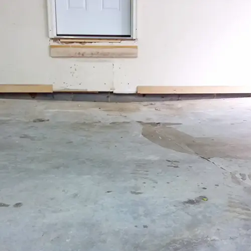Interior-slab-settlement-or-uneven-floors