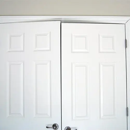 Sticking-doors-and-windows